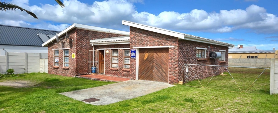 3 Bedroom Property for Sale in Franskraal Western Cape